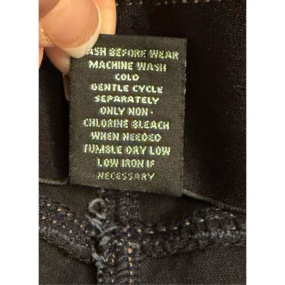 Slim Factor Investments Women's Jeans Plus Size 2X Slim Straight Pull-On Wide Wa - Picture 6 of 6